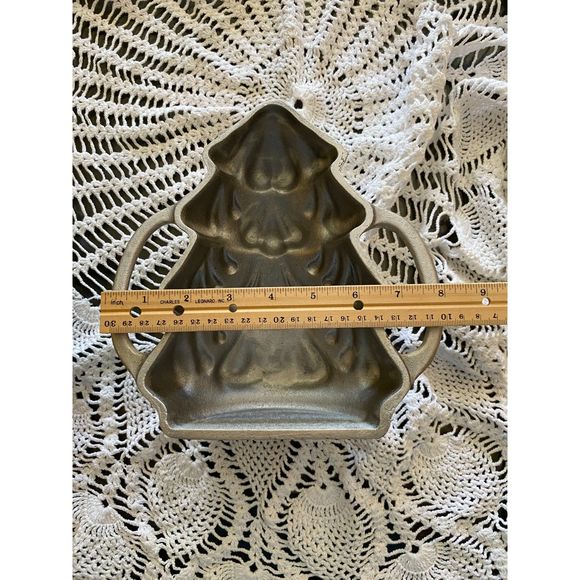 Rare Martha Stewart 3D Woodland Christmas Tree Cake Pan Mold - Picture 3 of 9